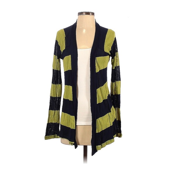 Splendid Classic Cardigan - Picture 1 of 4